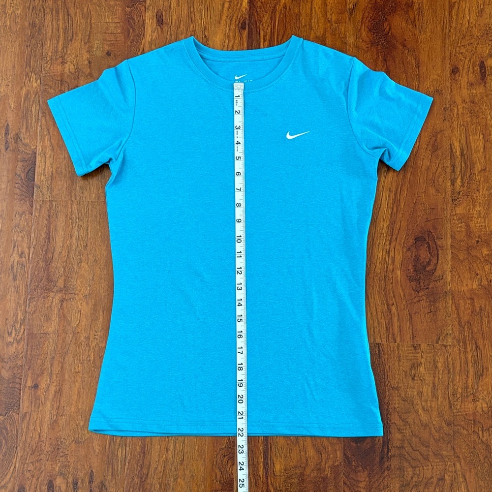 Nike Women's Aqua Short Sleeve Tee